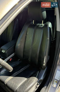 Позашляховик / Кросовер Mazda CX-7 2006 в 