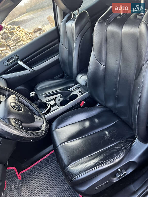 Внедорожник / Кроссовер Mazda CX-7 2009 в Новом Калинове