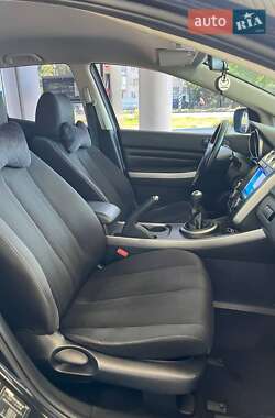 Внедорожник / Кроссовер Mazda CX-7 2009 в 