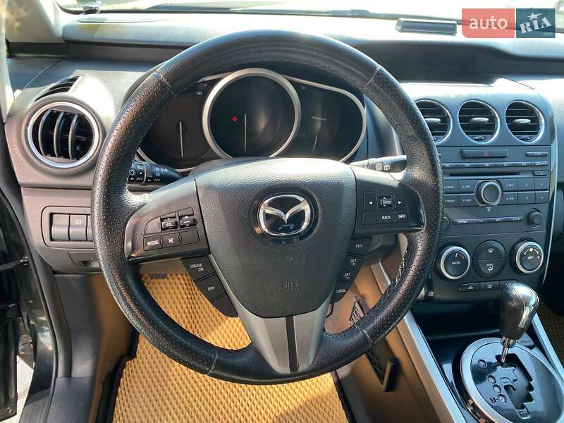 Позашляховик / Кросовер Mazda CX-7 2010 в Львові