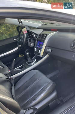 Позашляховик / Кросовер Mazda CX-7 2007 в 