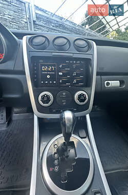 Позашляховик / Кросовер Mazda CX-7 2009 в 