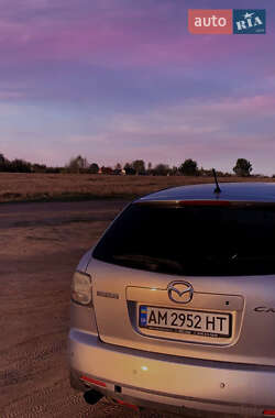 Позашляховик / Кросовер Mazda CX-7 2007 в 
