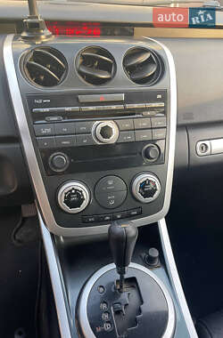 Позашляховик / Кросовер Mazda CX-7 2007 в 
