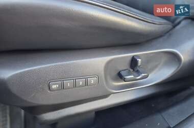 Позашляховик / Кросовер Mazda CX-7 2009 в 