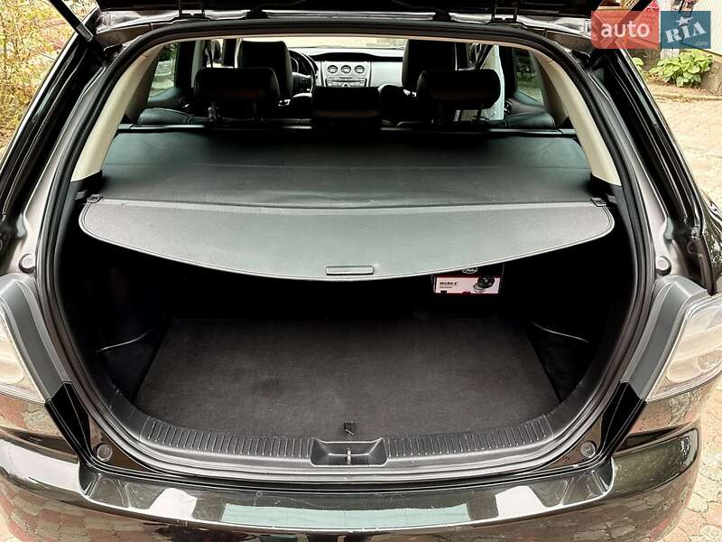 Позашляховик / Кросовер Mazda CX-7 2010 в Чернівцях