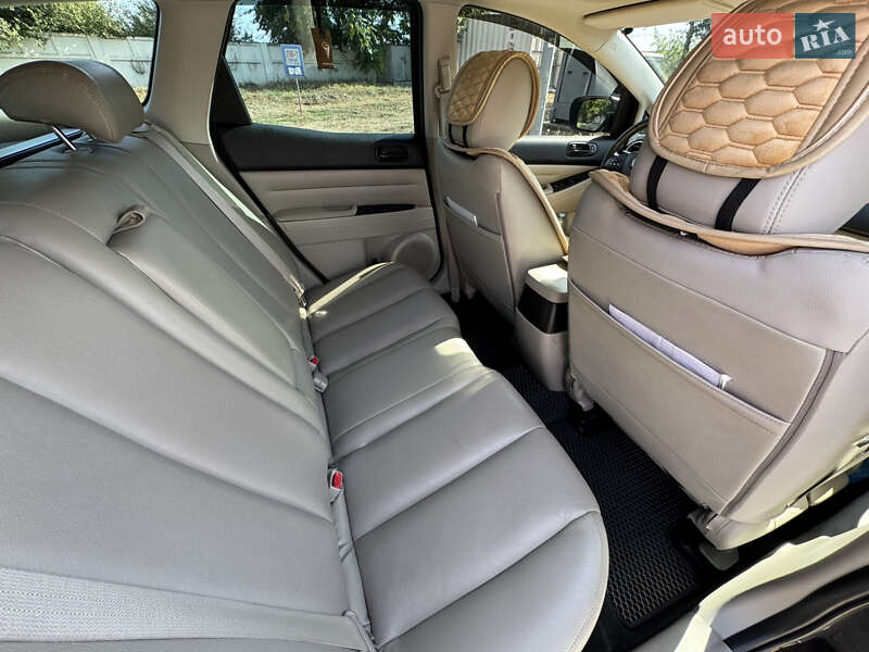 Позашляховик / Кросовер Mazda CX-7 2010 в Одесі