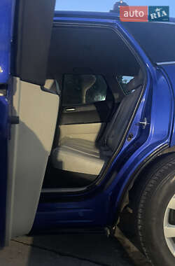 Внедорожник / Кроссовер Mazda CX-7 2007 в 