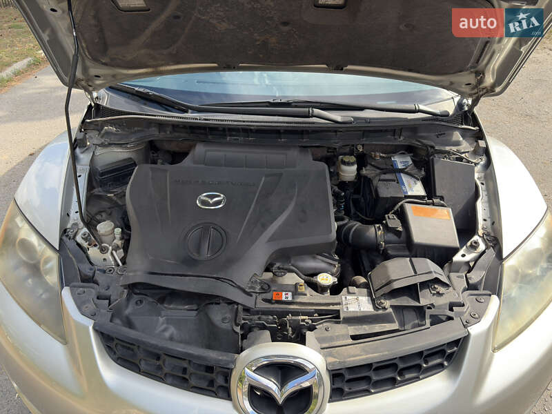 Позашляховик / Кросовер Mazda CX-7 2006 в Новомосковську