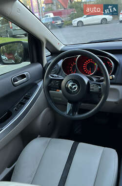 Позашляховик / Кросовер Mazda CX-7 2008 в 