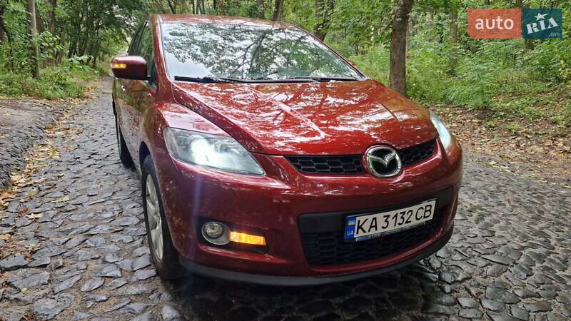 Внедорожник / Кроссовер Mazda CX-7 2009 в 