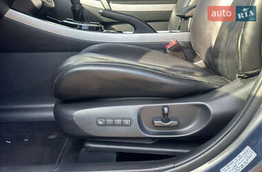 Позашляховик / Кросовер Mazda CX-7 2009 в 