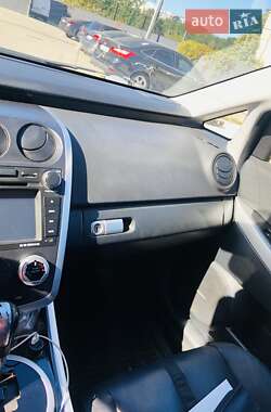 Внедорожник / Кроссовер Mazda CX-7 2009 в 