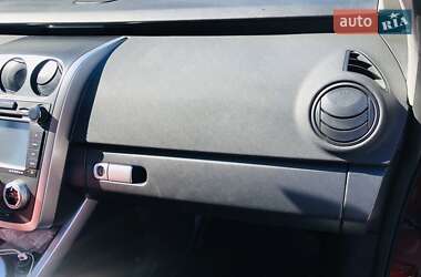 Внедорожник / Кроссовер Mazda CX-7 2009 в 