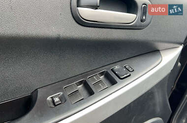 Позашляховик / Кросовер Mazda CX-7 2007 в 