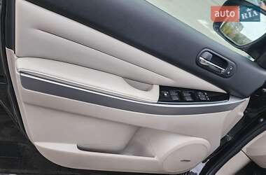 Внедорожник / Кроссовер Mazda CX-7 2011 в 