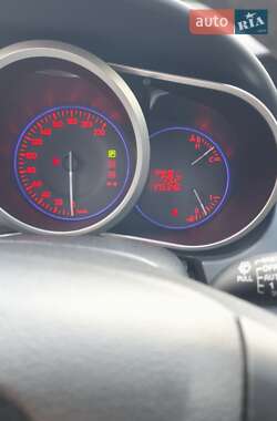 Внедорожник / Кроссовер Mazda CX-7 2012 в 