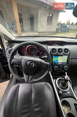 Позашляховик / Кросовер Mazda CX-7 2010 в 