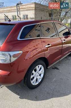 Позашляховик / Кросовер Mazda CX-7 2007 в 