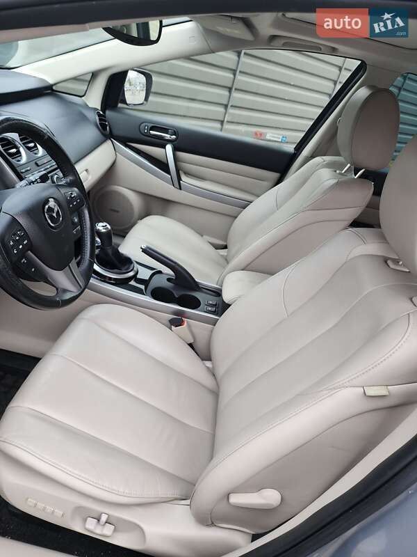Внедорожник / Кроссовер Mazda CX-7 2012 в Черкассах