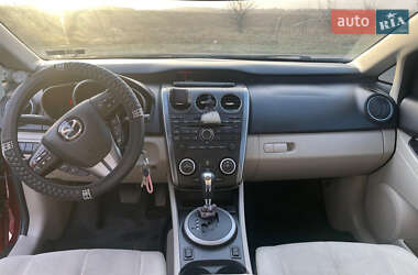Позашляховик / Кросовер Mazda CX-7 2011 в 