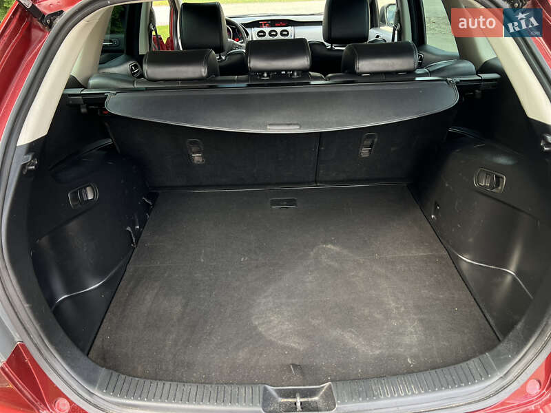 Позашляховик / Кросовер Mazda CX-7 2011 в Львові