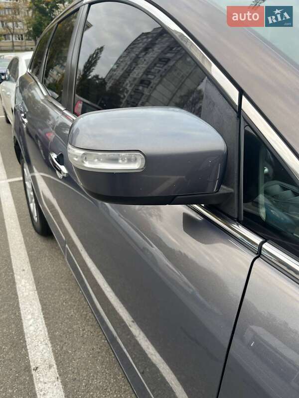 Внедорожник / Кроссовер Mazda CX-7 2009 в Киеве фото 3 Внедорожник / Кроссовер Mazda CX-7 2009 в Киеве