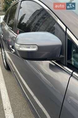 Внедорожник / Кроссовер Mazda CX-7 2009 в 