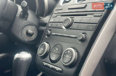 Позашляховик / Кросовер Mazda CX-7 2009 в 