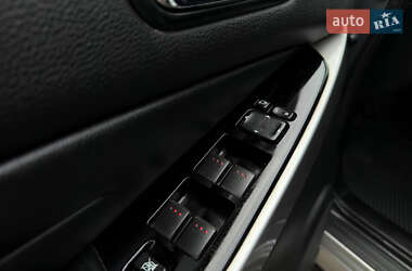 Позашляховик / Кросовер Mazda CX-7 2009 в 
