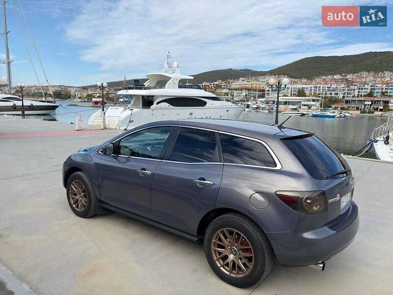 Позашляховик / Кросовер Mazda CX-7 2007 в 