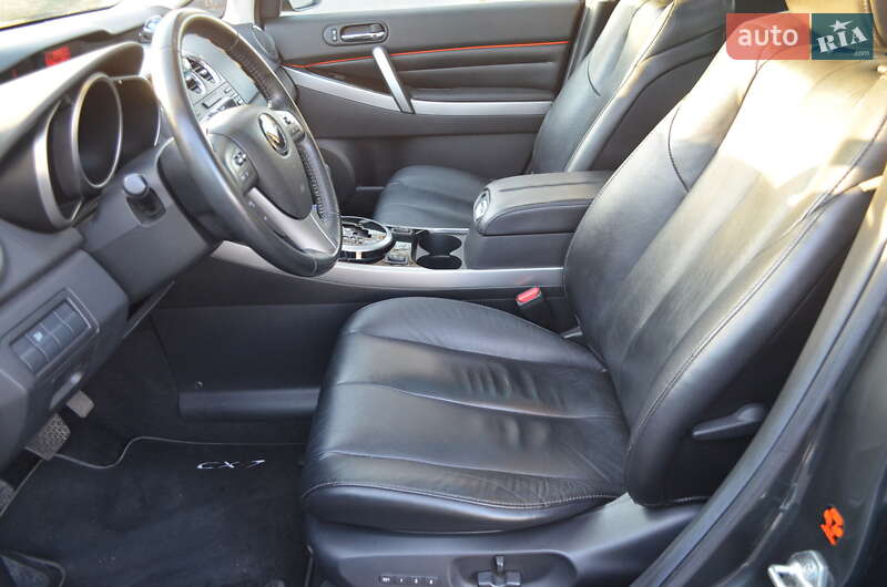 Внедорожник / Кроссовер Mazda CX-7 2011 в Ужгороде