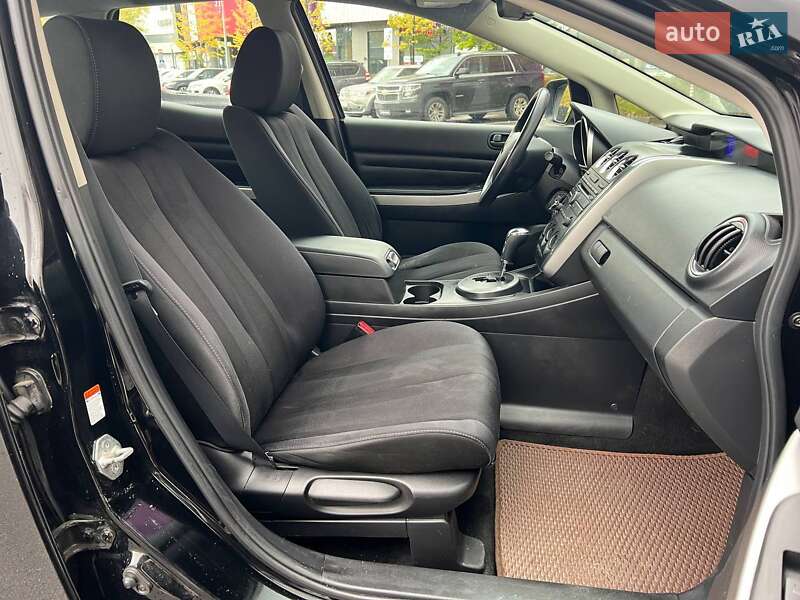 Позашляховик / Кросовер Mazda CX-7 2010 в Києві