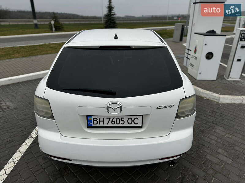 Внедорожник / Кроссовер Mazda CX-7 2011 в Киеве