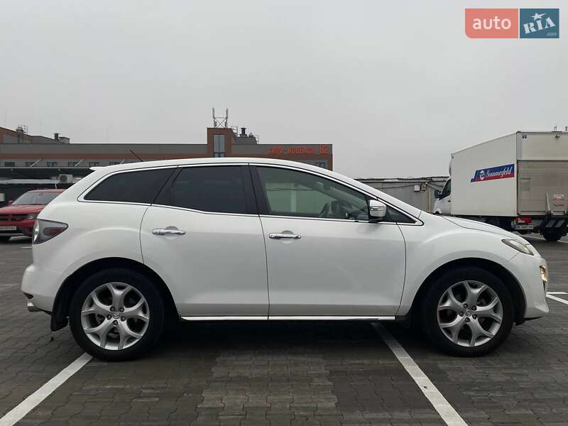 Позашляховик / Кросовер Mazda CX-7 2011 в Києві