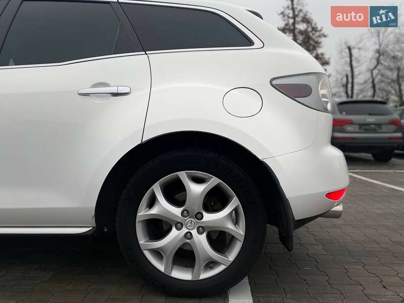 Позашляховик / Кросовер Mazda CX-7 2011 в Києві