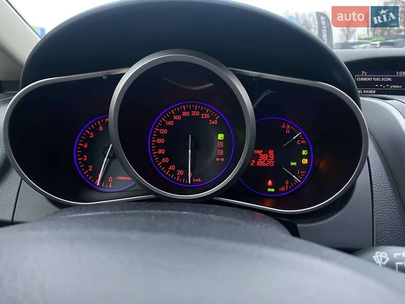 Позашляховик / Кросовер Mazda CX-7 2011 в Києві