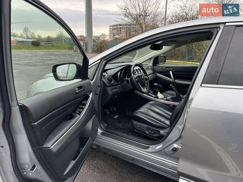 Внедорожник / Кроссовер Mazda CX-7 2010 в Ужгороде