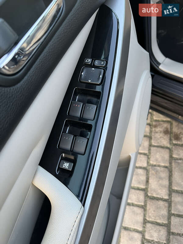 Внедорожник / Кроссовер Mazda CX-7 2010 в Костополе