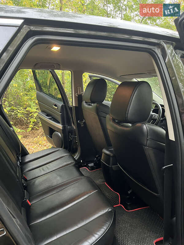 Внедорожник / Кроссовер Mazda CX-7 2011 в Кривом Роге