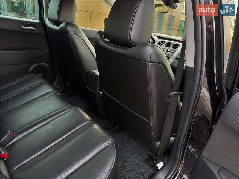 Позашляховик / Кросовер Mazda CX-7 2009 в Дніпрі