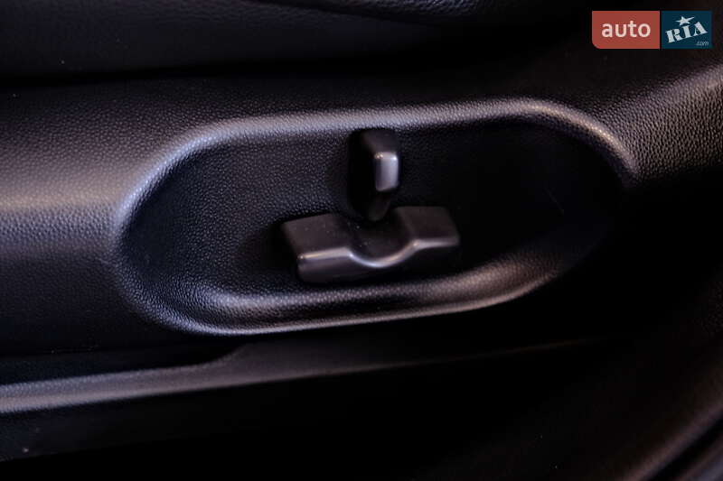 Внедорожник / Кроссовер Mazda CX-7 2008 в Одессе фото 26 Внедорожник / Кроссовер Mazda CX-7 2008 в Одессе