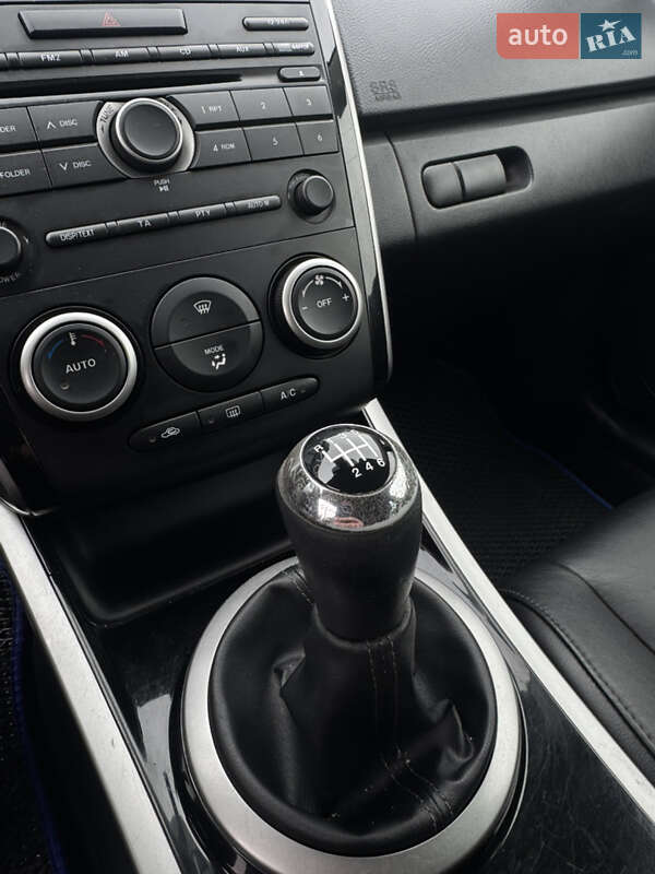 Внедорожник / Кроссовер Mazda CX-7 2010 в Львове