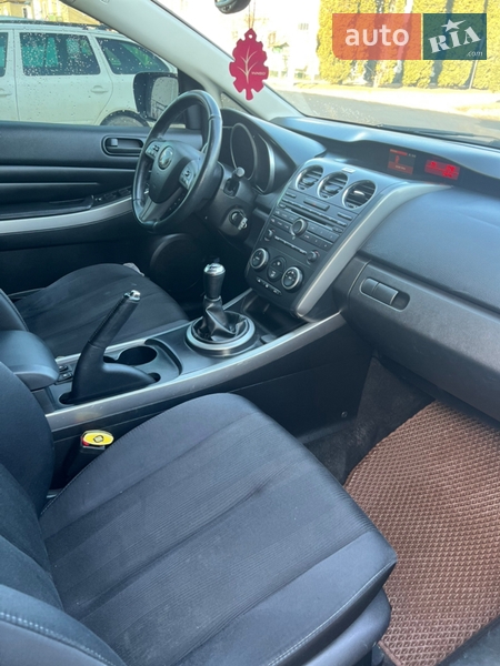 Позашляховик / Кросовер Mazda CX-7 2010 в Рівному