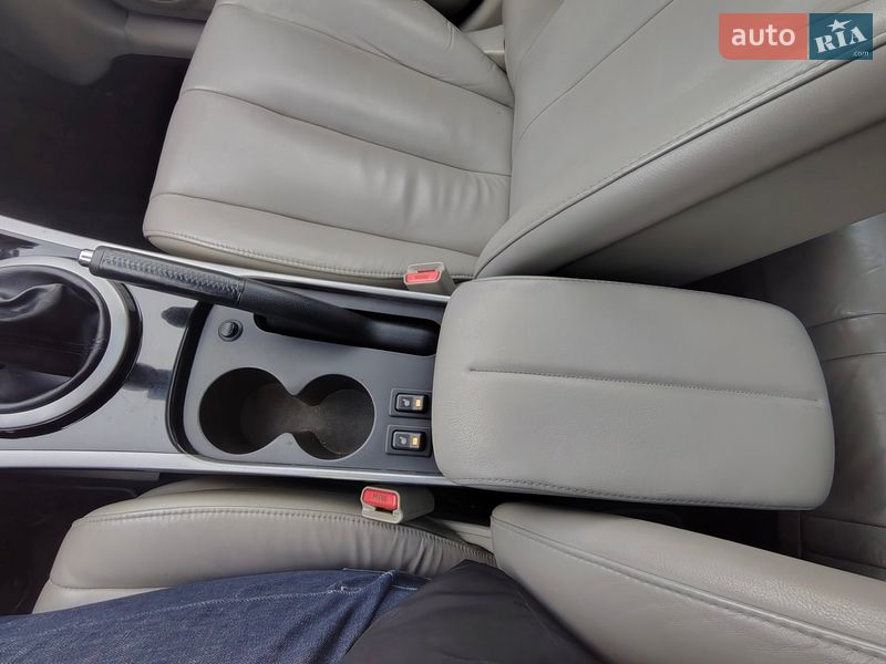 Внедорожник / Кроссовер Mazda CX-7 2010 в Луцке