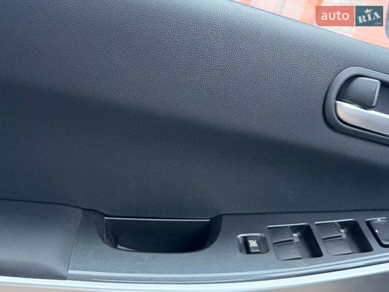 Позашляховик / Кросовер Mazda CX-7 2008 в Кривому Розі фото 5 Позашляховик / Кросовер Mazda CX-7 2008 в Кривому Розі