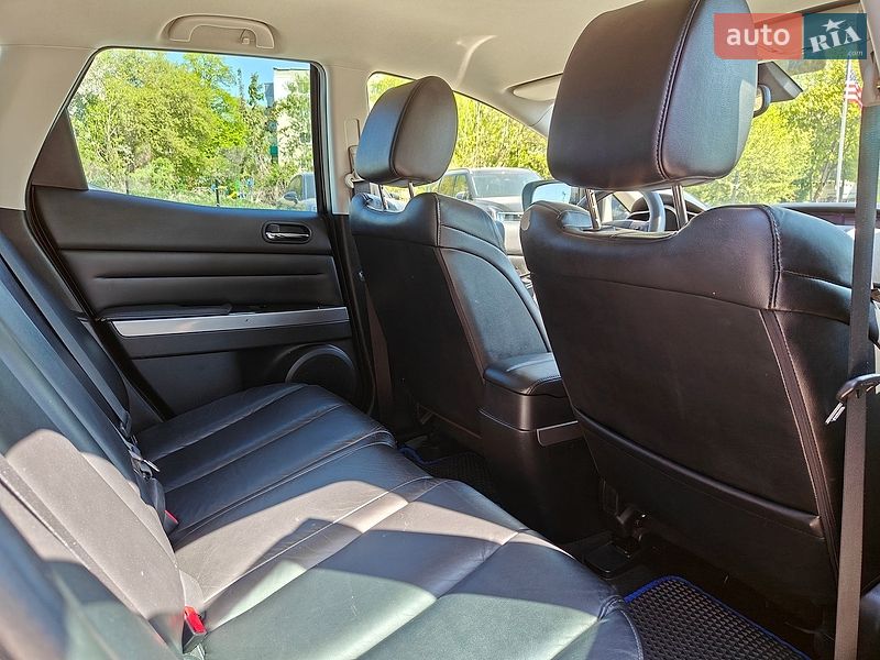 Внедорожник / Кроссовер Mazda CX-7 2010 в Львове