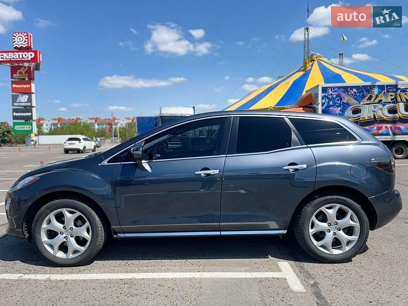 Позашляховик / Кросовер Mazda CX-7 2010 в Рівному