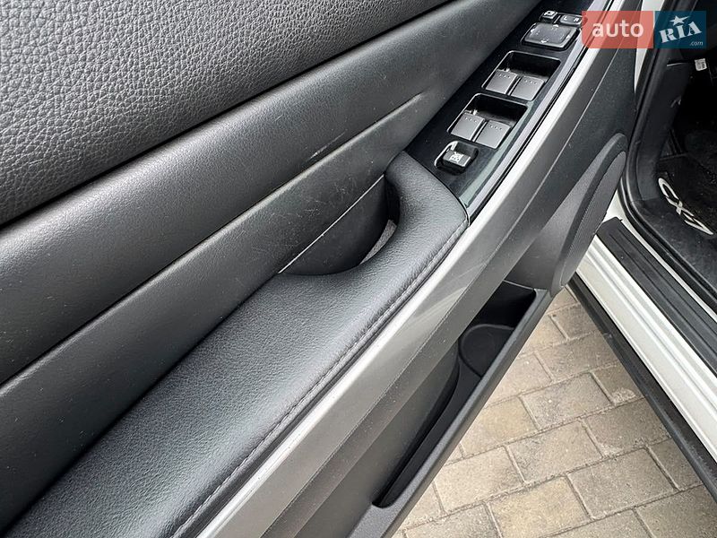 Внедорожник / Кроссовер Mazda CX-7 2009 в Луцке