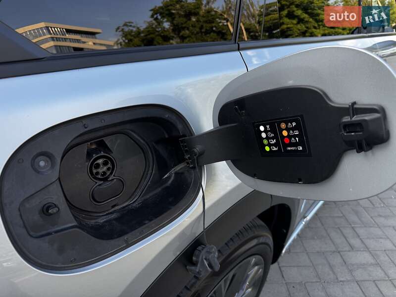 Позашляховик / Кросовер Mazda CX-90 2023 в Дніпрі